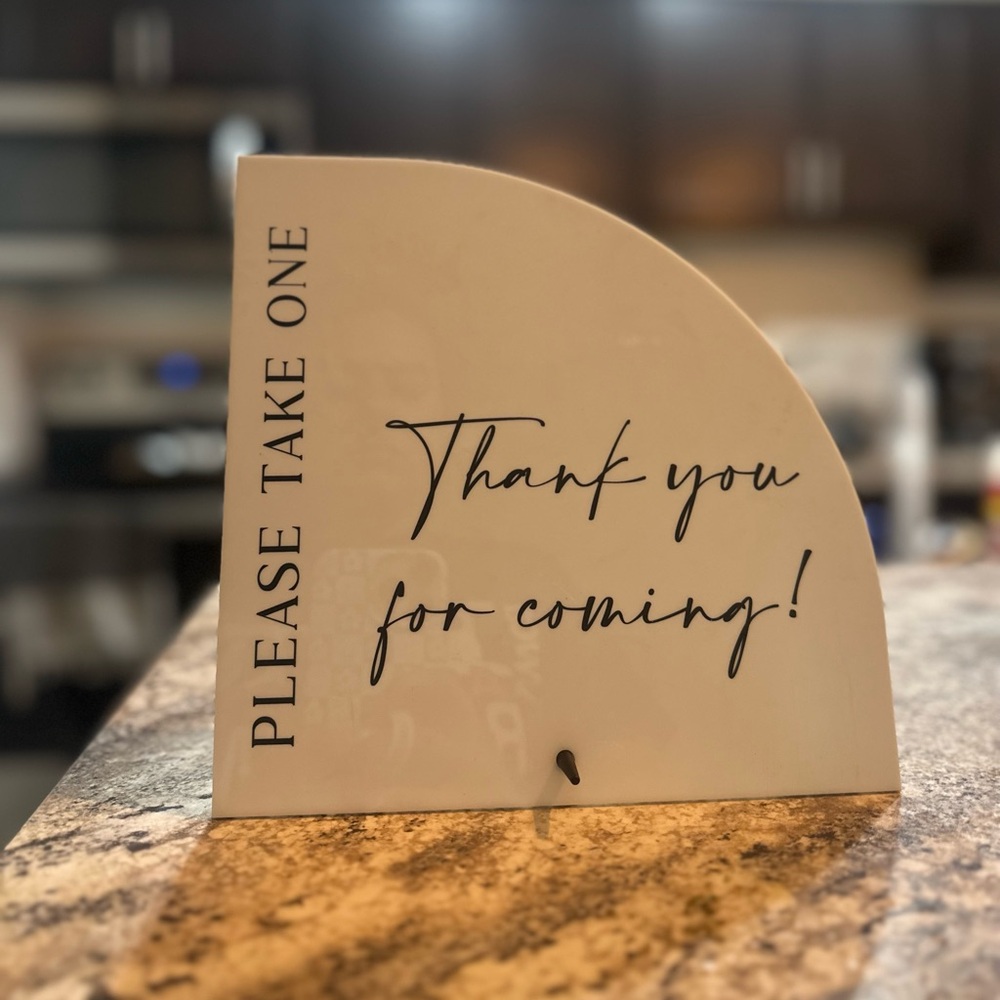 Favor sign for wedding or event - Picture 4 of 5